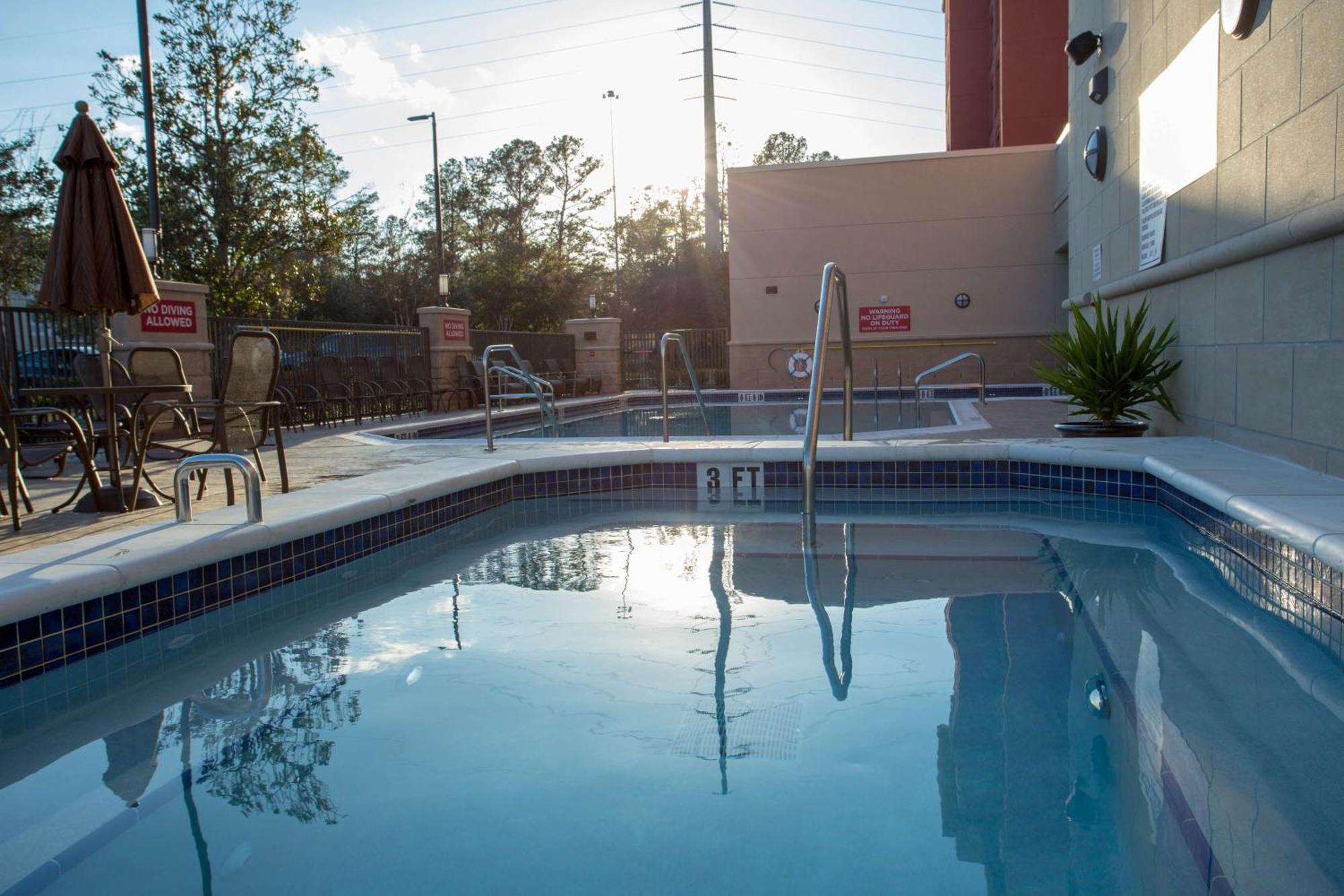 Drury Inn & Suites Gainesville Kültér fotó